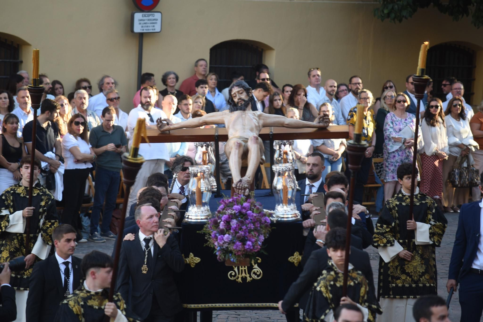 Las imágenes del Magno Vía Crucis desde la carrera oficial