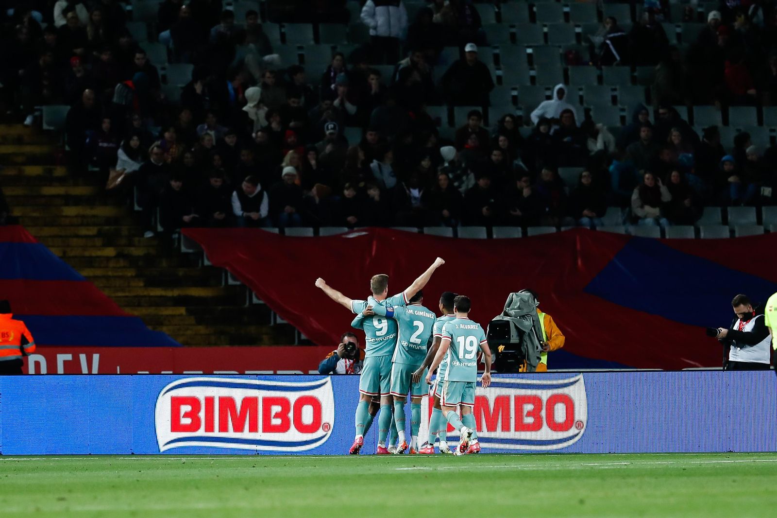 Las fotos del espectacular Barcelona - Atlético de Madrid