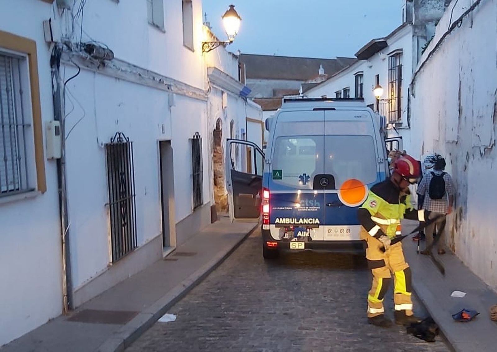 Herido un menor tras caer de una azotea en Ayamonte