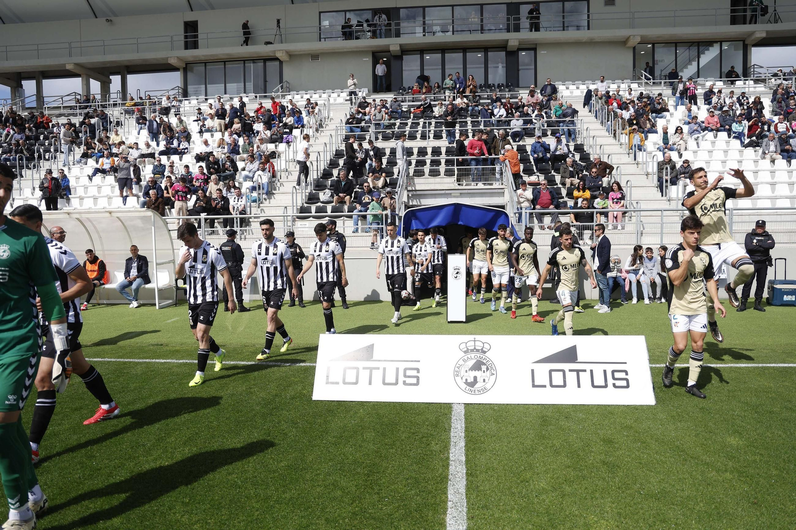 Las fotos del Balona - Linares de Segunda Federación