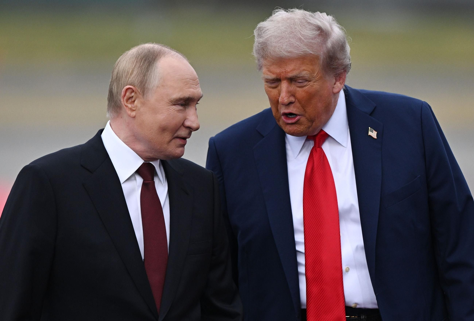 Las imágenes de la reunión de Trump con Putin en Alaska
