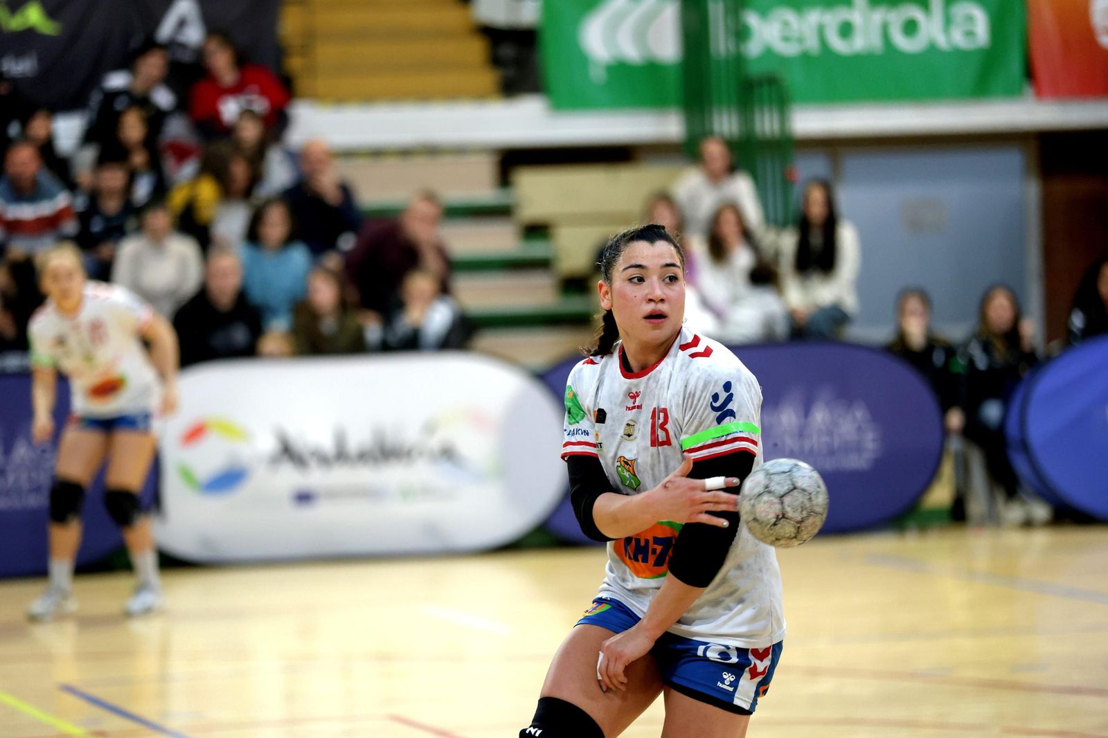 Otro golpe para el Costa del Sol (22-28)