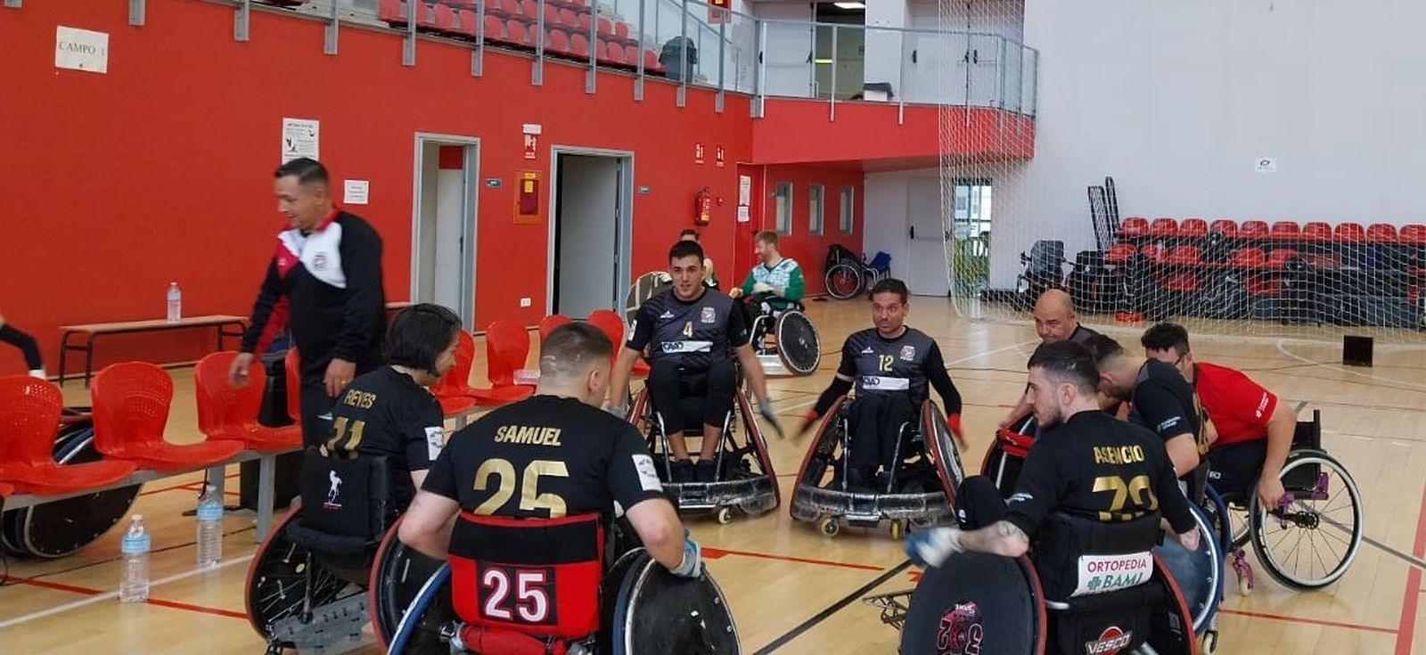 El equipo del Dragones CAAD Quad Rugby, en una de las fases anteriores en Aranjuez.