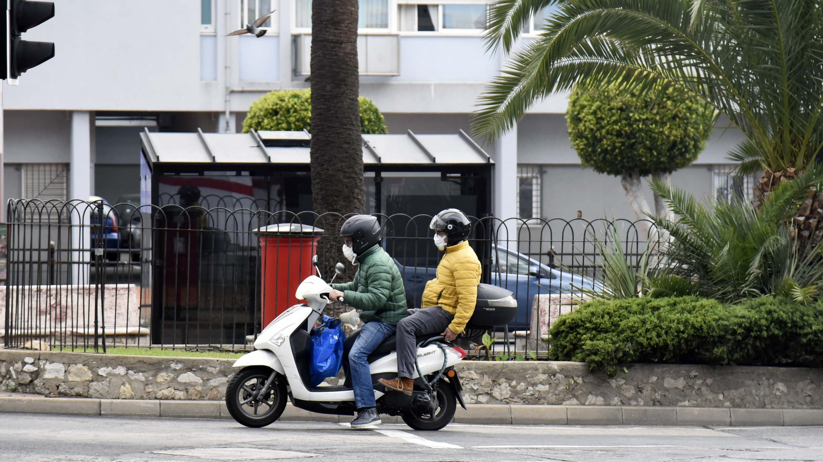 Las fotos de un día laborable en Gibraltar durante el coronavirus