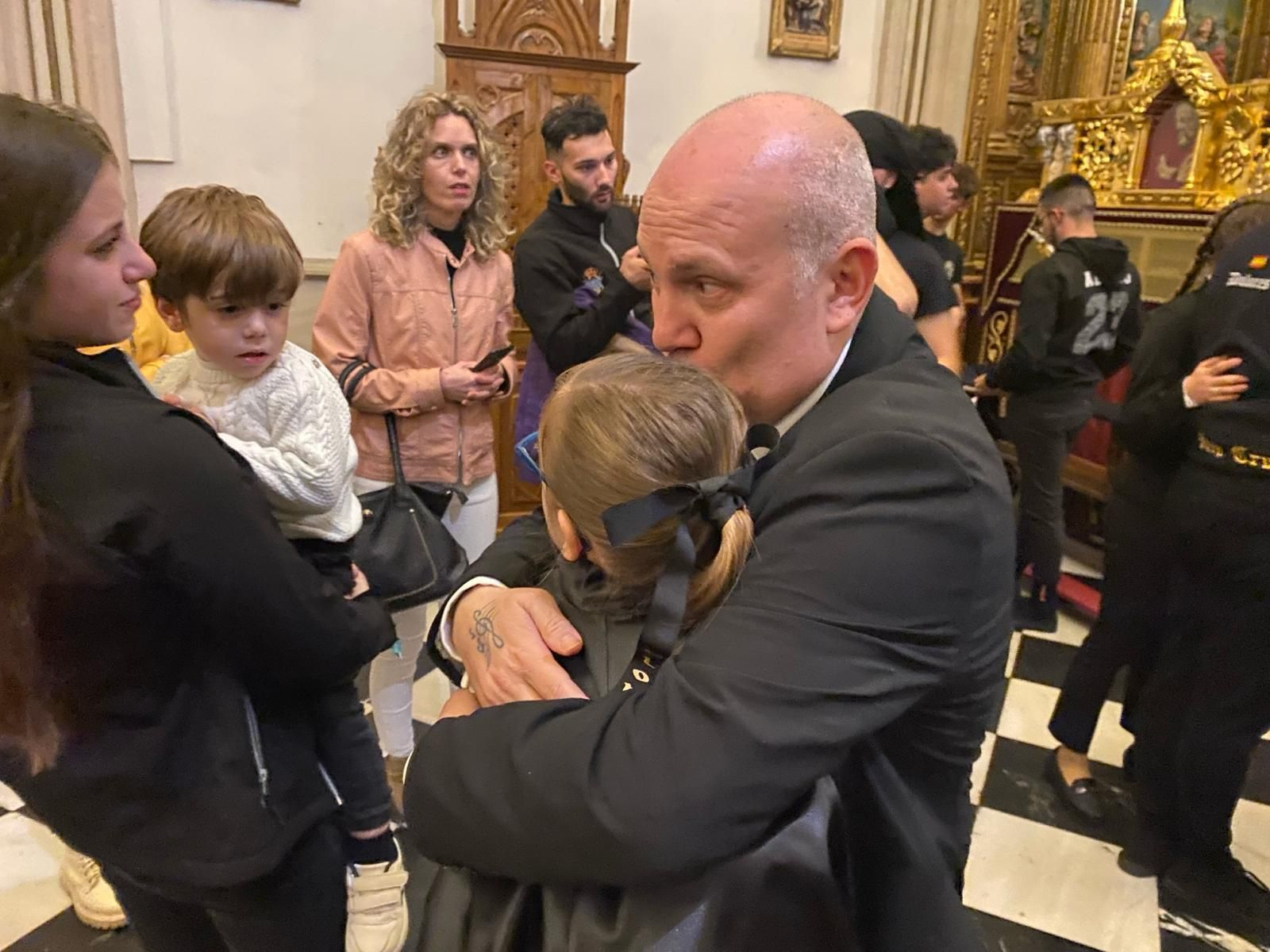 En imágenes: Primera suspensión en la tarde del Jueves Santo