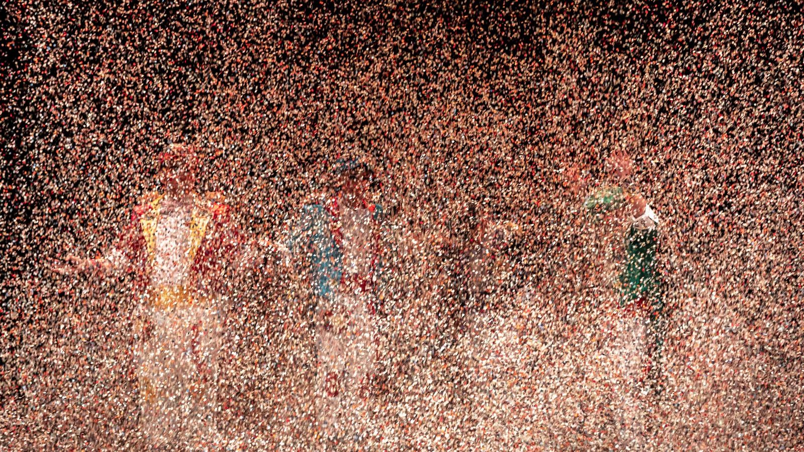 Búscate entre las mejores imágenes de la décima sesión de preliminares del COAC 2025