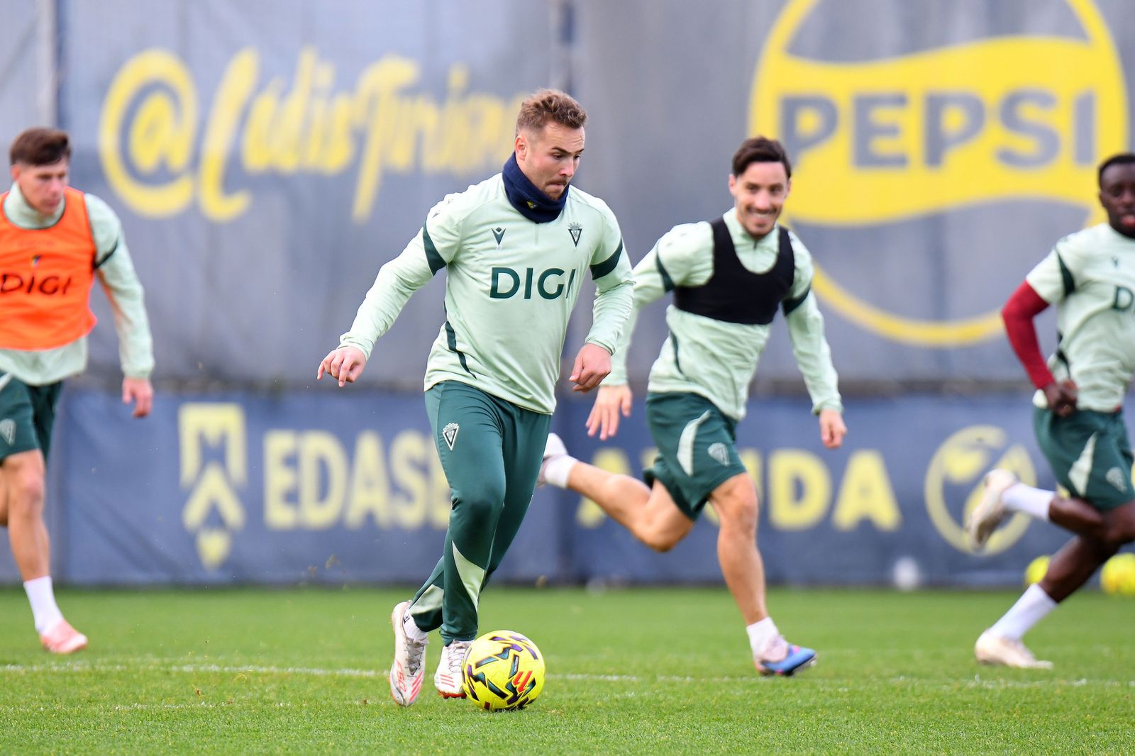 Ontiveros en la sesión del viernes.