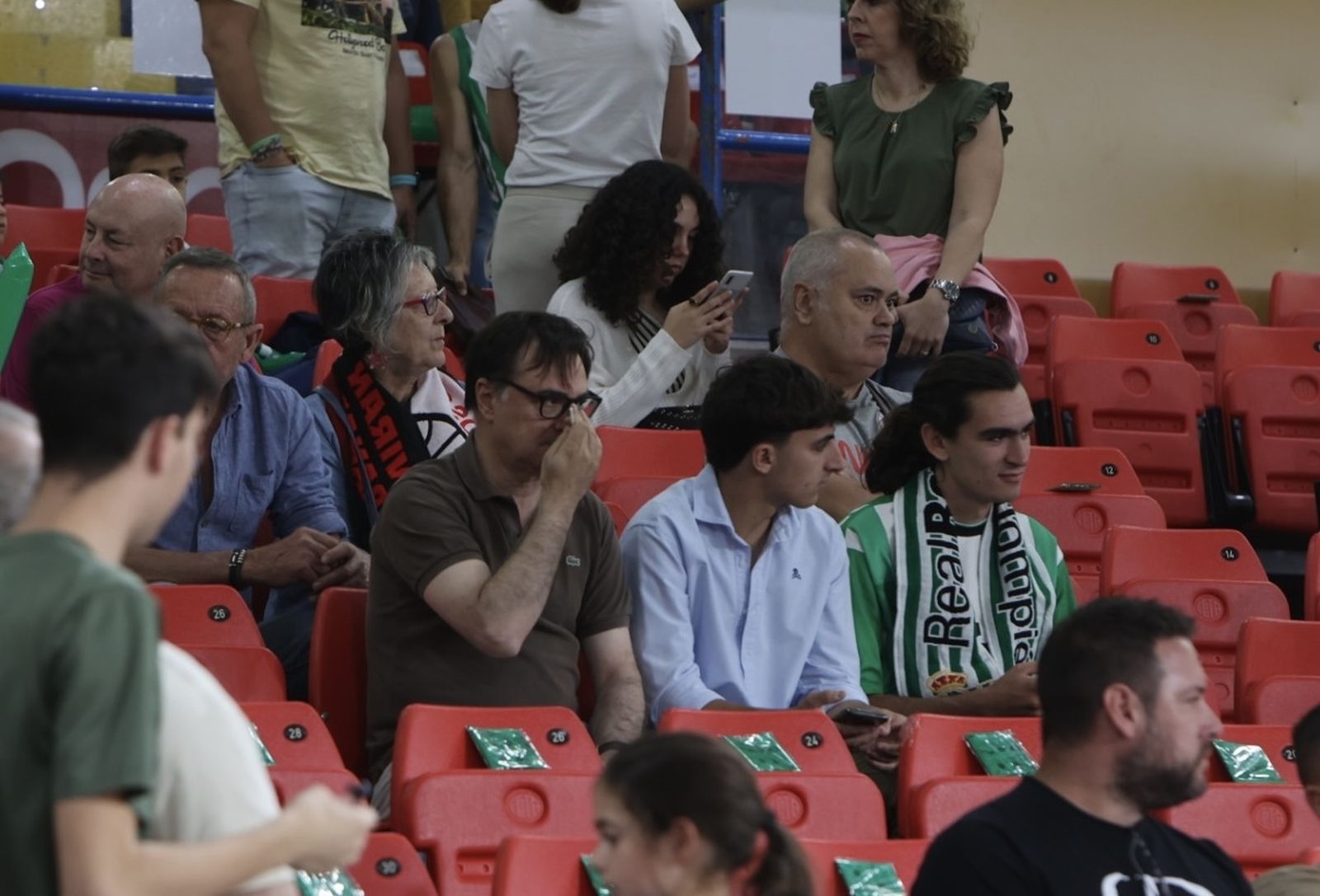 Búscate en el o Betis Granada de baloncesto