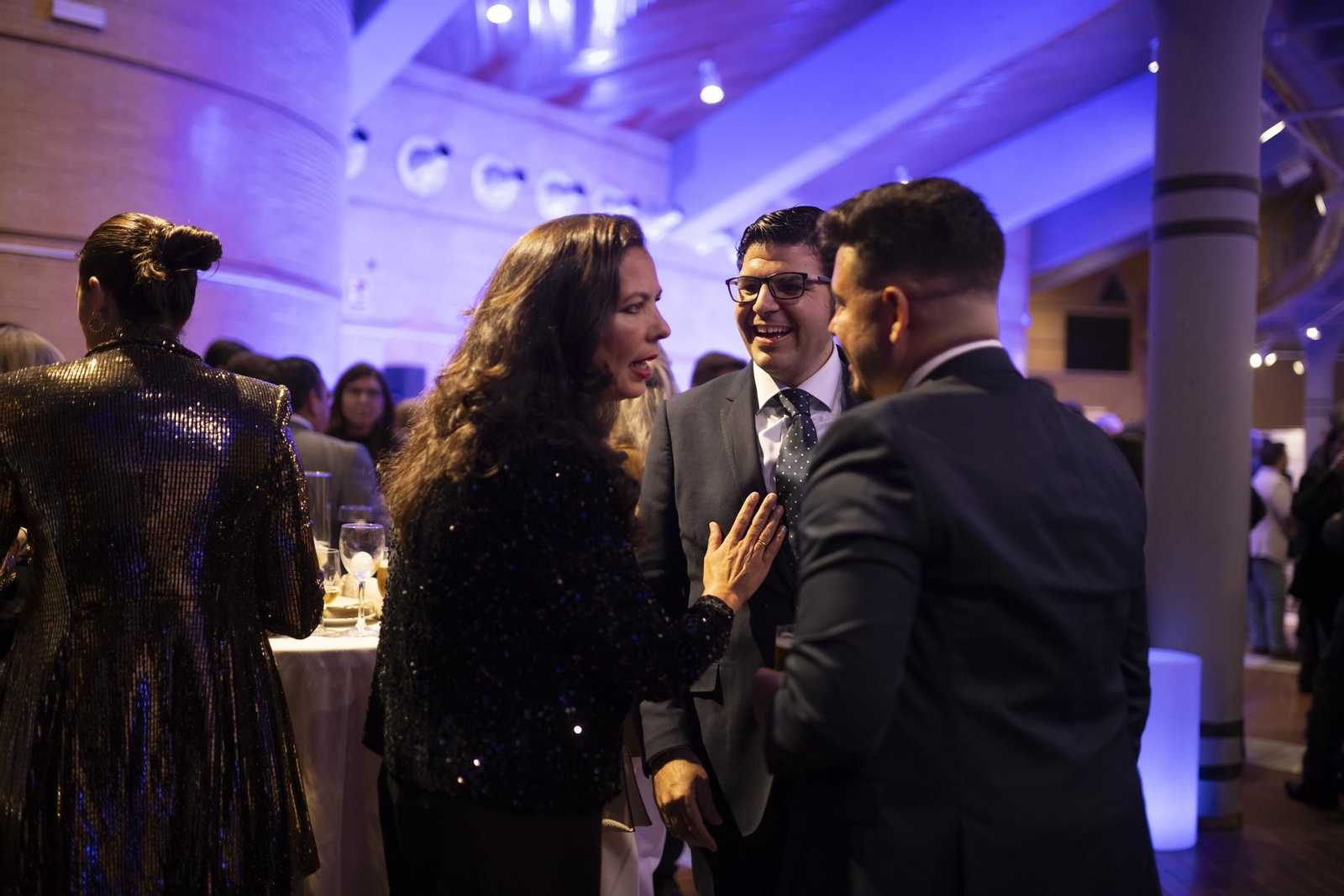 Imágenes de la recepción a los invitados a la gala del 40 aniversario de Huelva Información