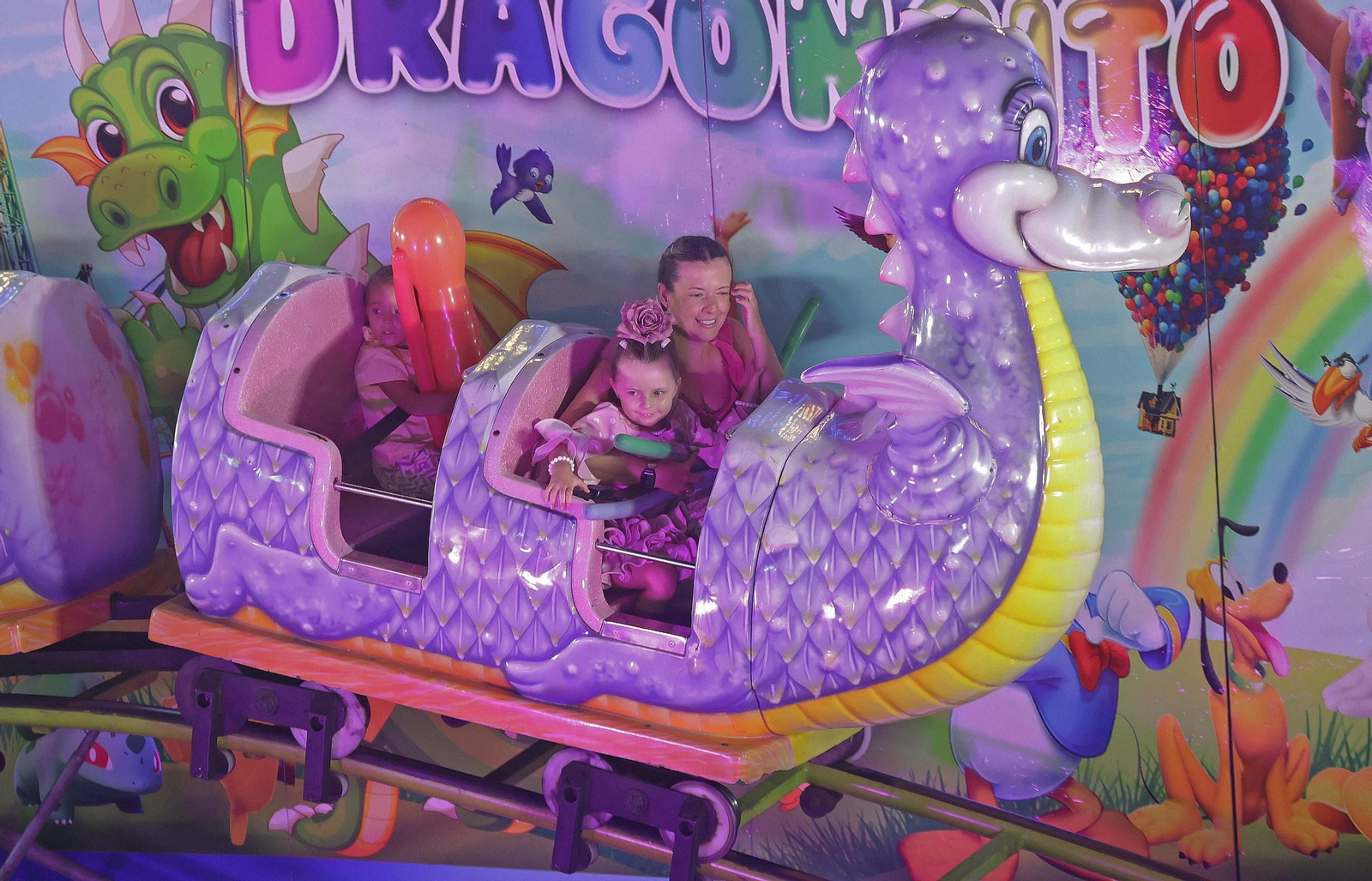 Búscate en las fotos del jueves en la Feria Real de San Roque 2025