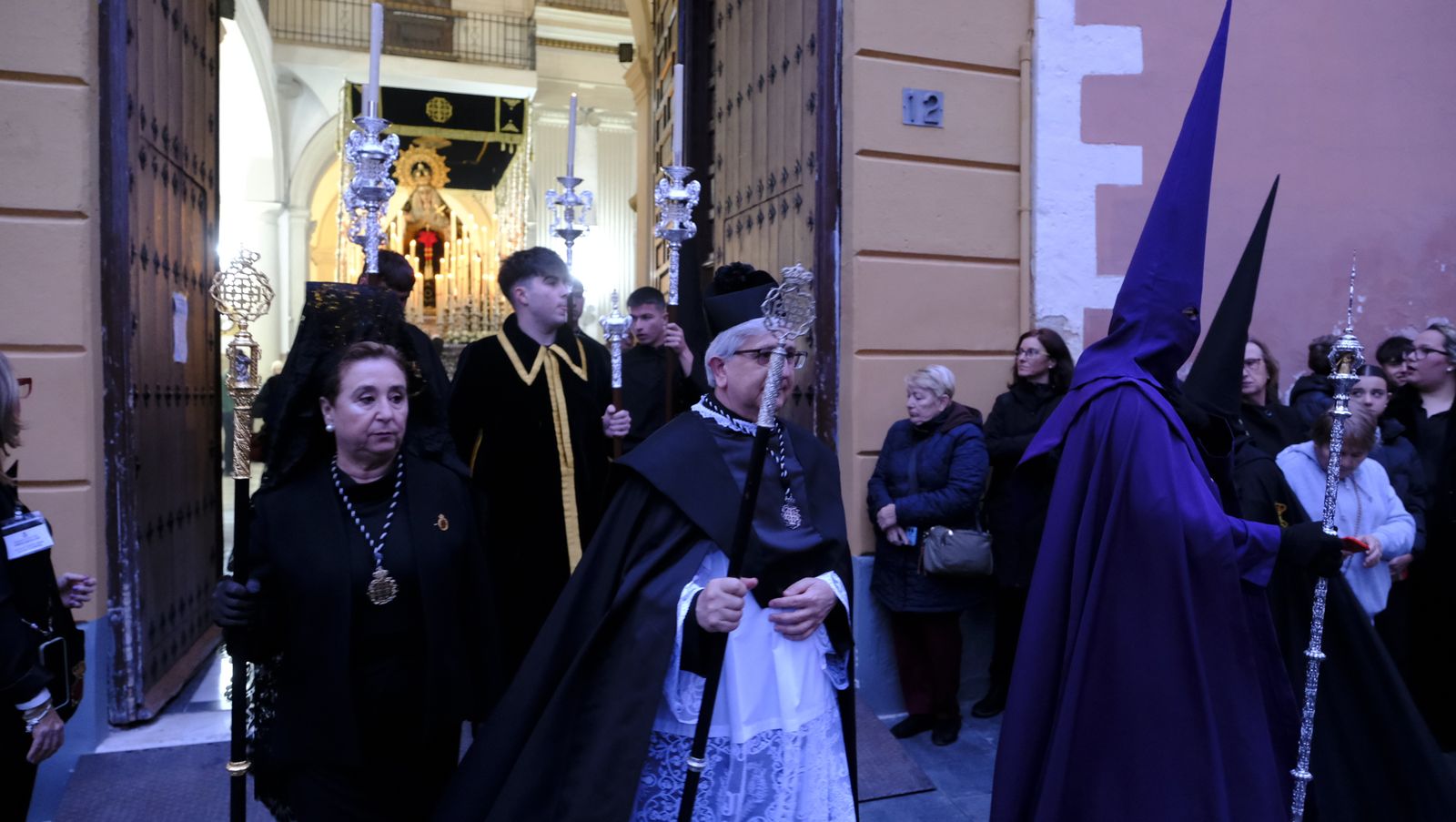 Las mejores imágenes del Santo Sepulcro, en Almería