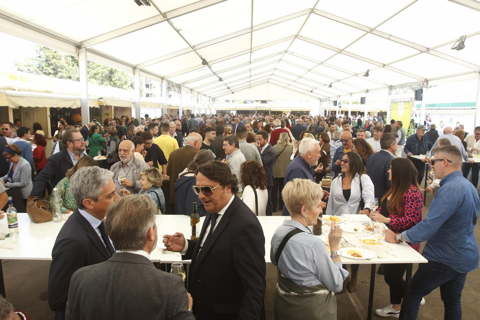 Las imágenes del segundo día de la Cata del Vino en Córdoba