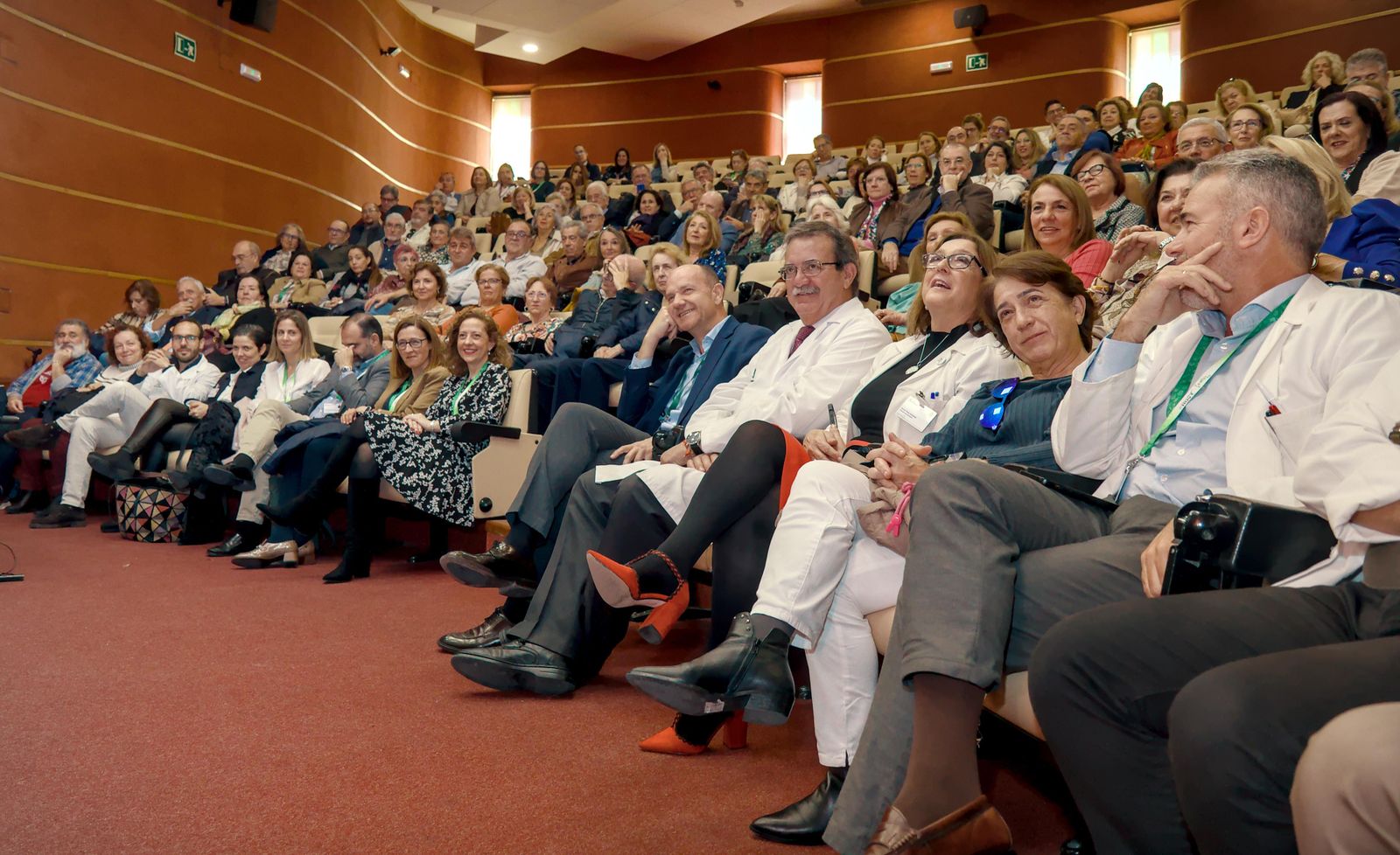 Un momento del homenaje a los profesionales que se jubilaron el año pasado Hospital Universitario Virgen del Rocío.