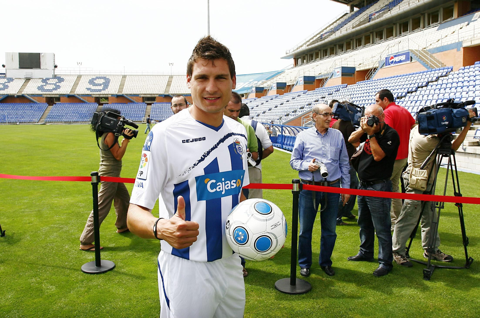 Álex Quillo en su etapa en el Recreativo de Huelva.