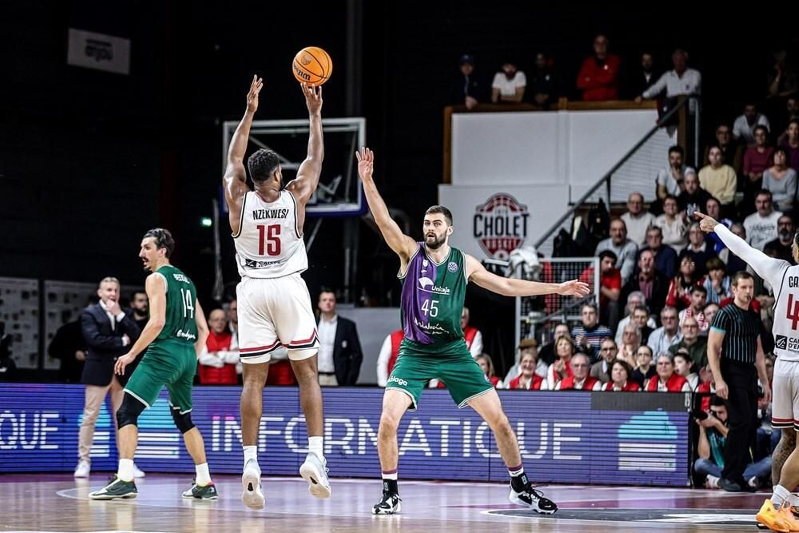 El Cholet - Unicaja, en fotos