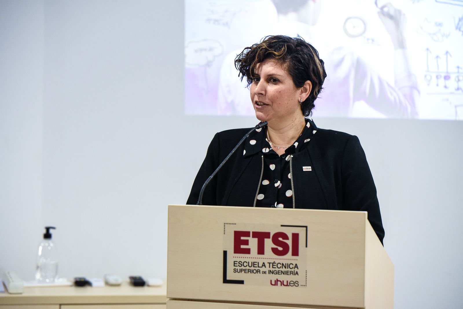 Imágenes de la entrega de premios a la excelencia docente 2022 de la Universidad de Huelva