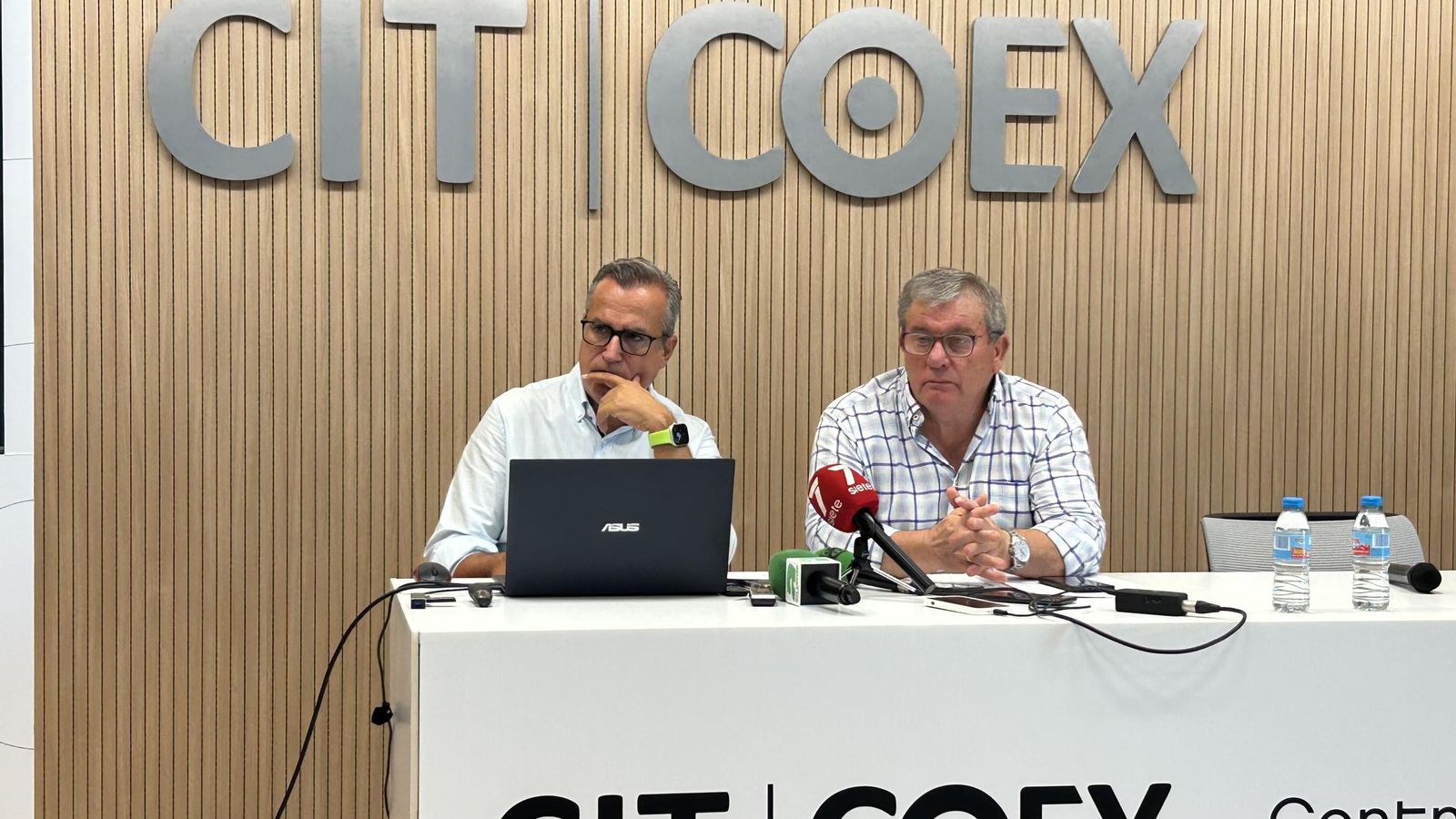 Fernández y González Real.