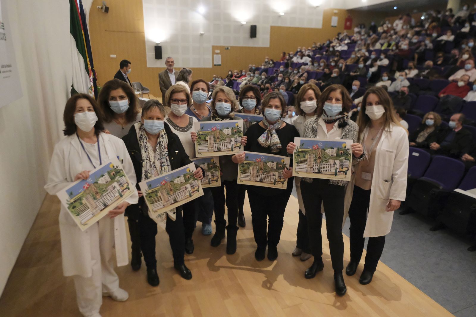 El homenaje del Hospital Reina Sofía a los jubilados de 2022, en imágenes
