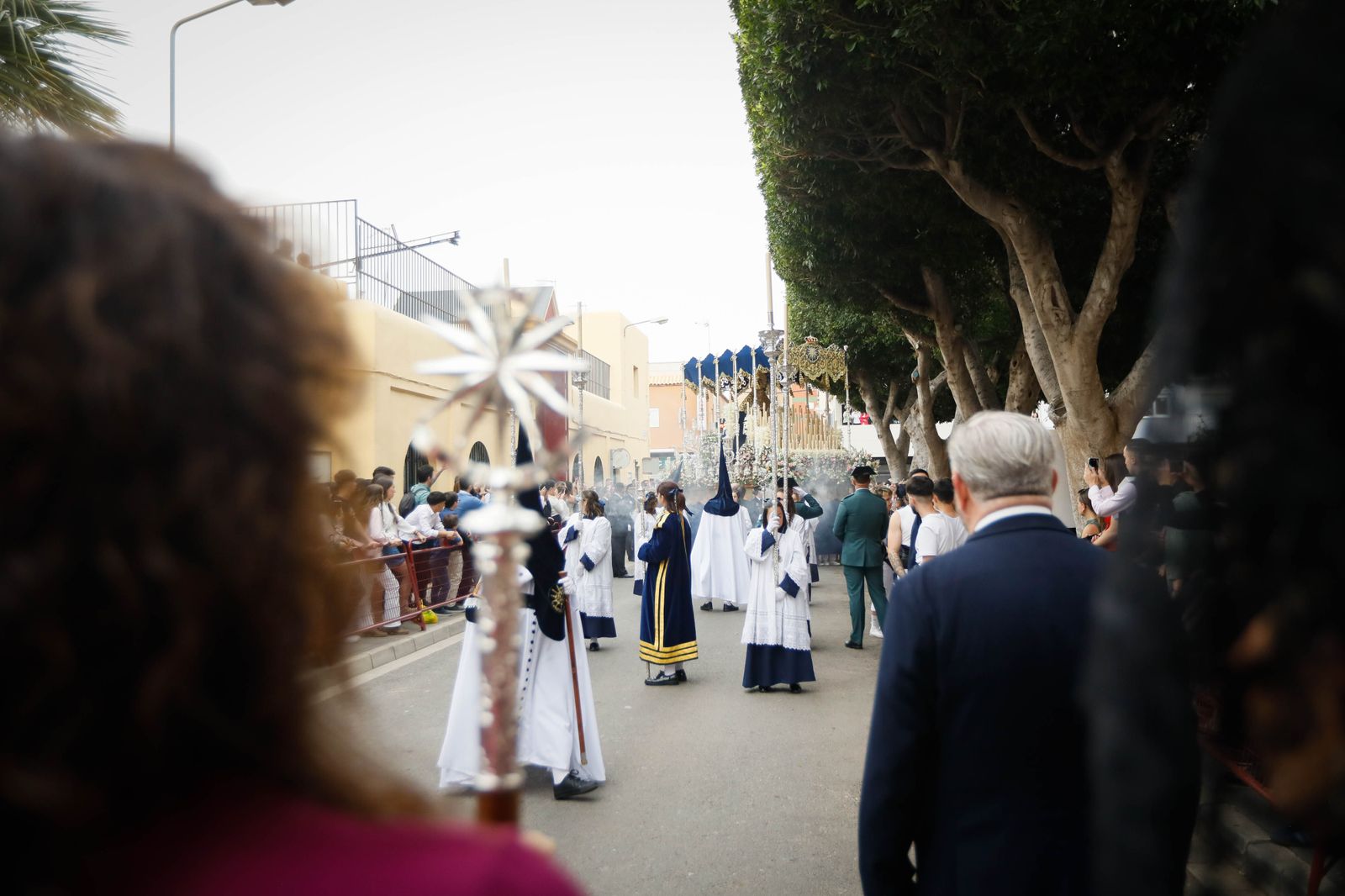 Mira como la cena sale a las calles de Almería tras las lluvias