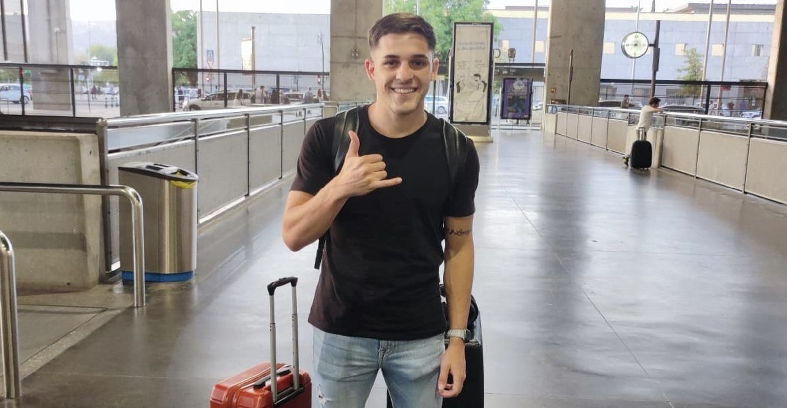 Álex Viana, en la estación de trenes de Córdoba.