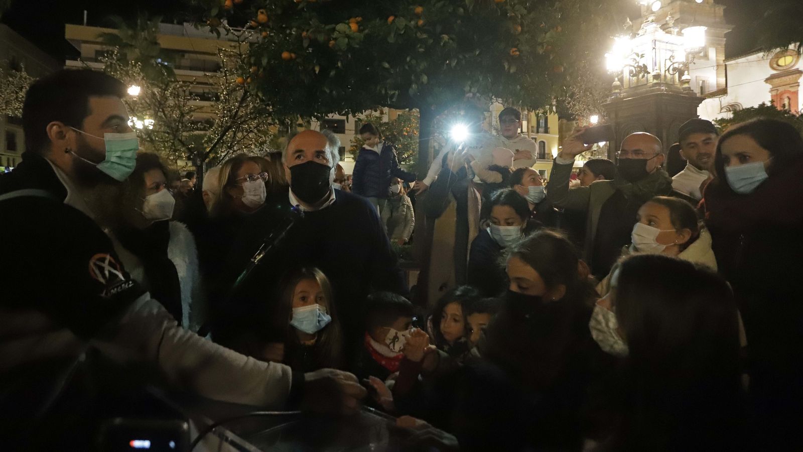 Fotos del encendido del alumbrado navideño en Algeciras