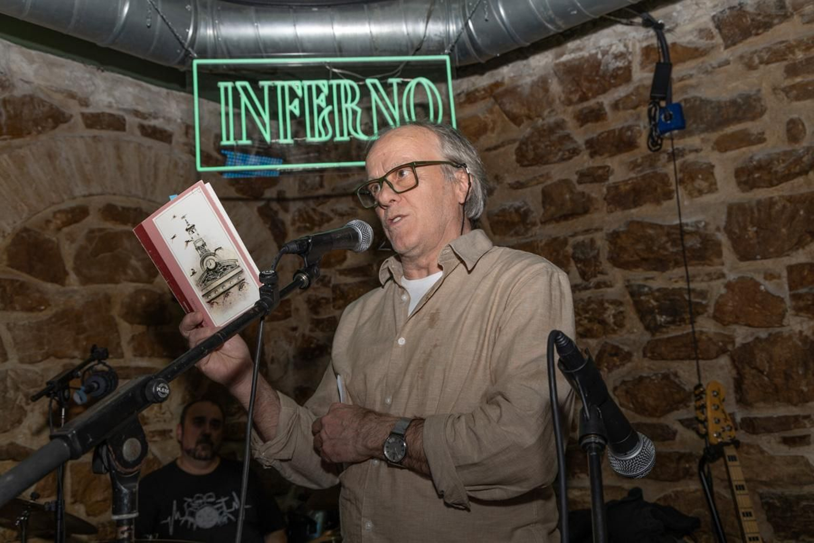 Homenaje a Antonio Jaén en la sala de conciertos que fundó en la ciudad.