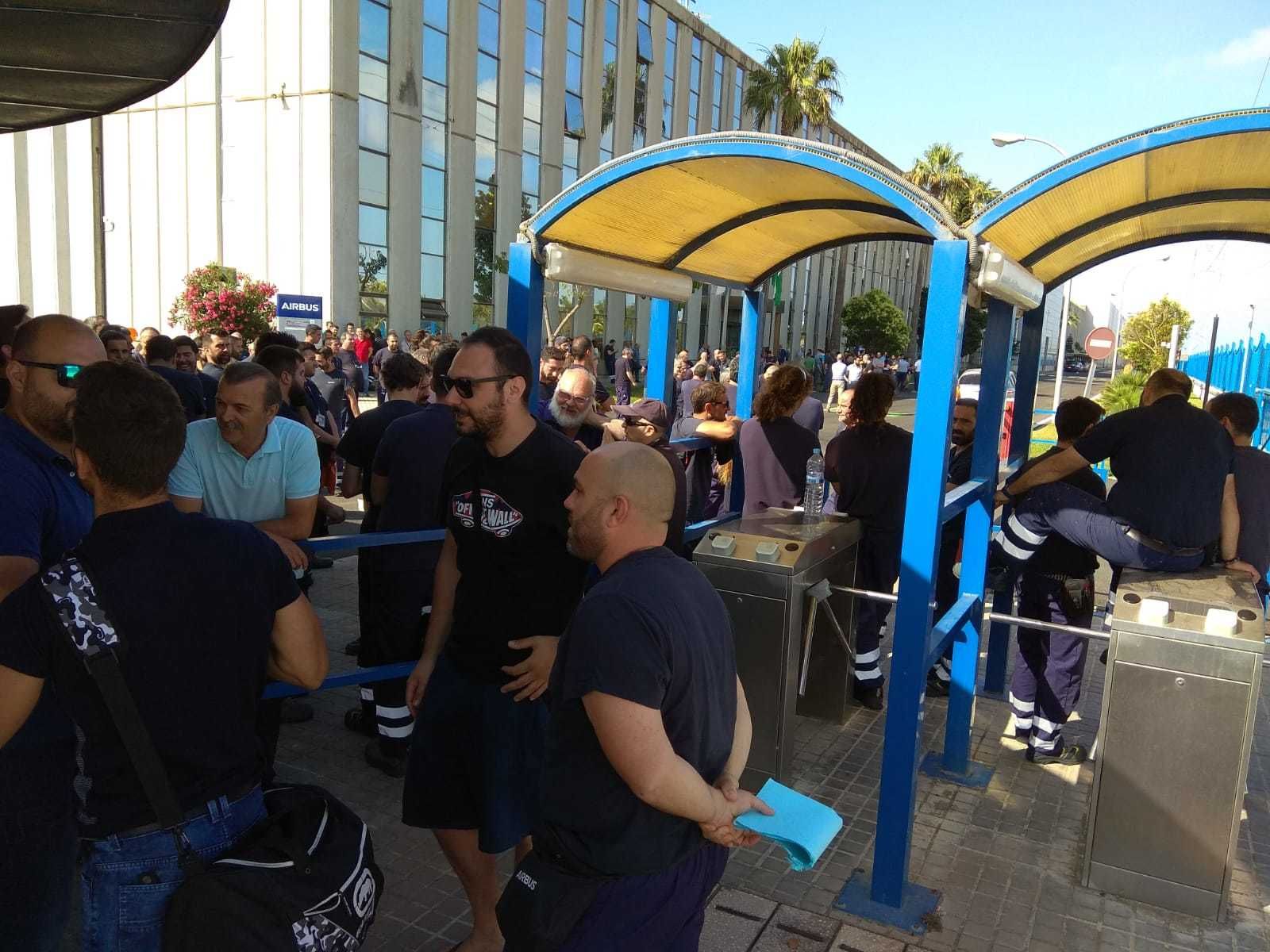 Protesta esta mañana de los trabajadores de Airbus en Puerto Real.