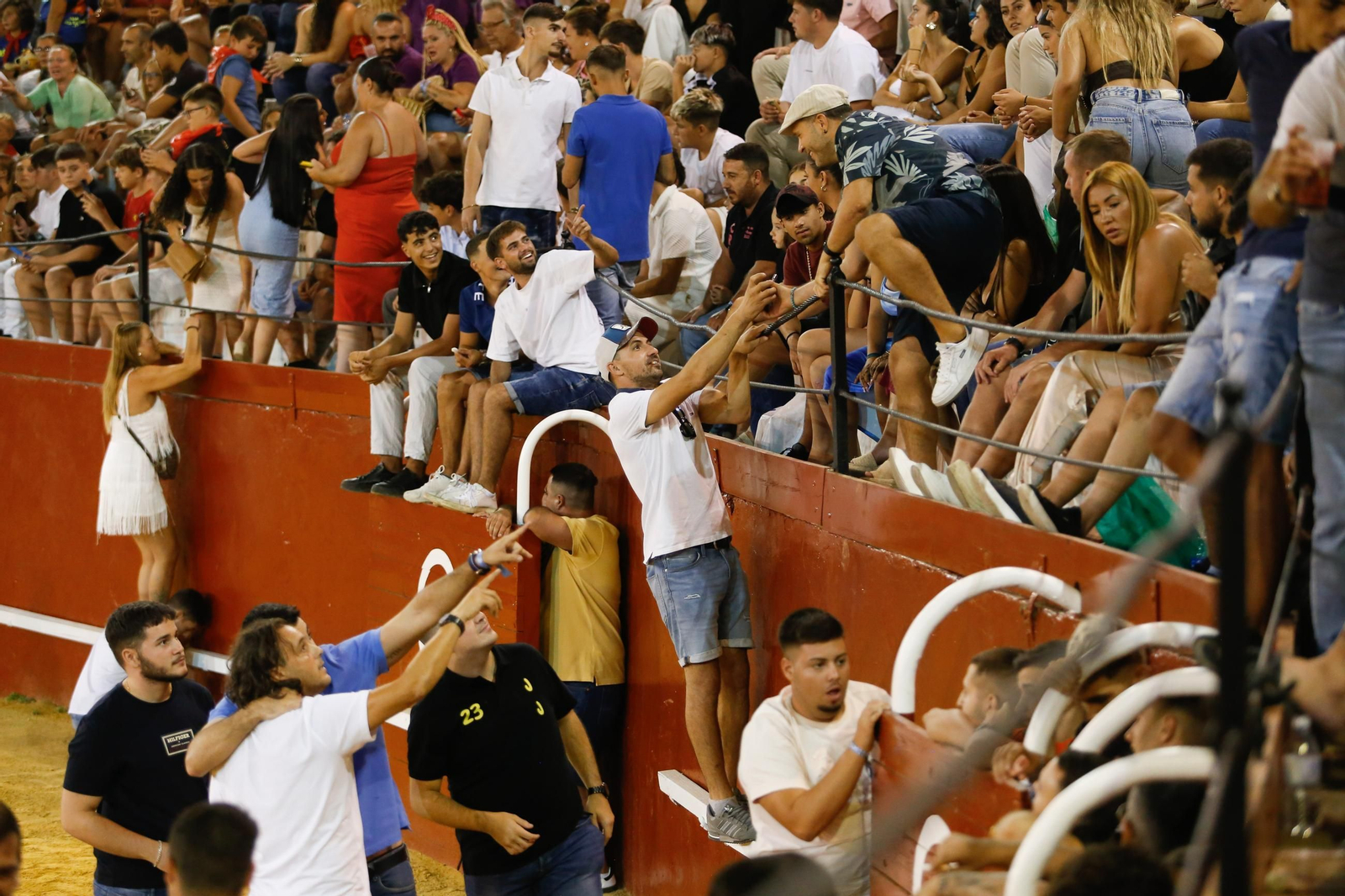 Fotos del Toro del Aguardiente en San Roque