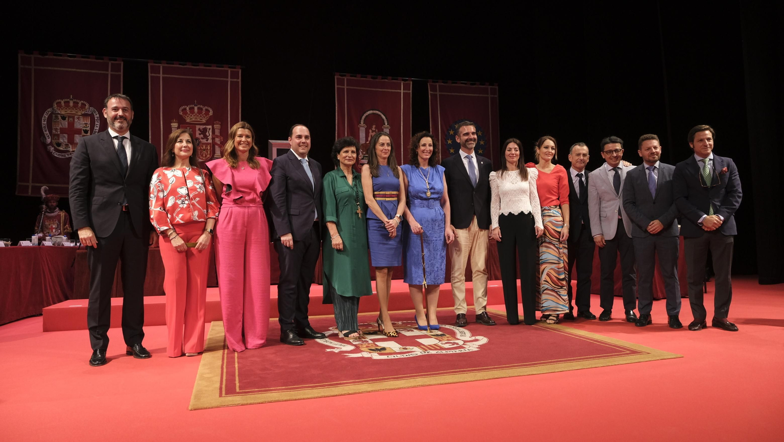 Imágenes de la constitución de la Corporación Municipal de almería, con María Vázquez como Alcaldesa