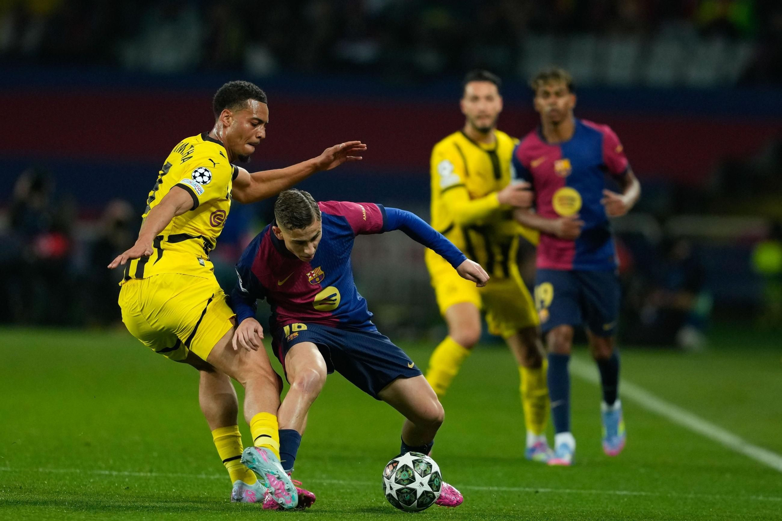 Las mejores fotos del Barcelona - Borussia Dortmund