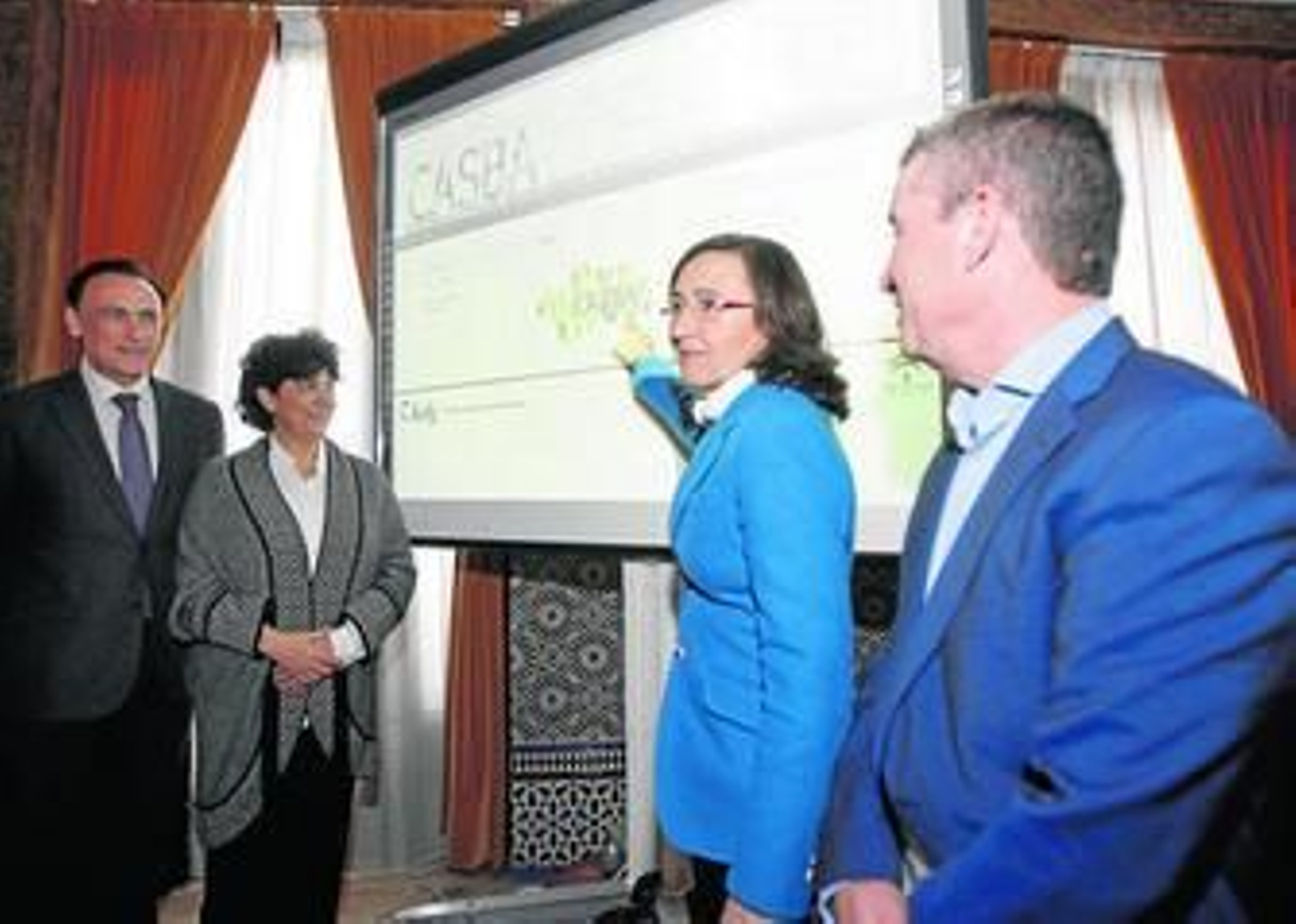 La presentación del catálogo, ayer en el Rectorado. La presentación del catálogo, ayer en el Rectorado.