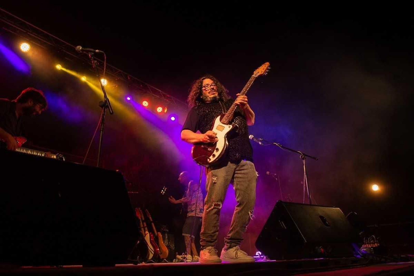 Raimundo Amador en un momento de su actuación el sábado en el Alcázar dentro del ciclo ‘Noches de Bohemia’.