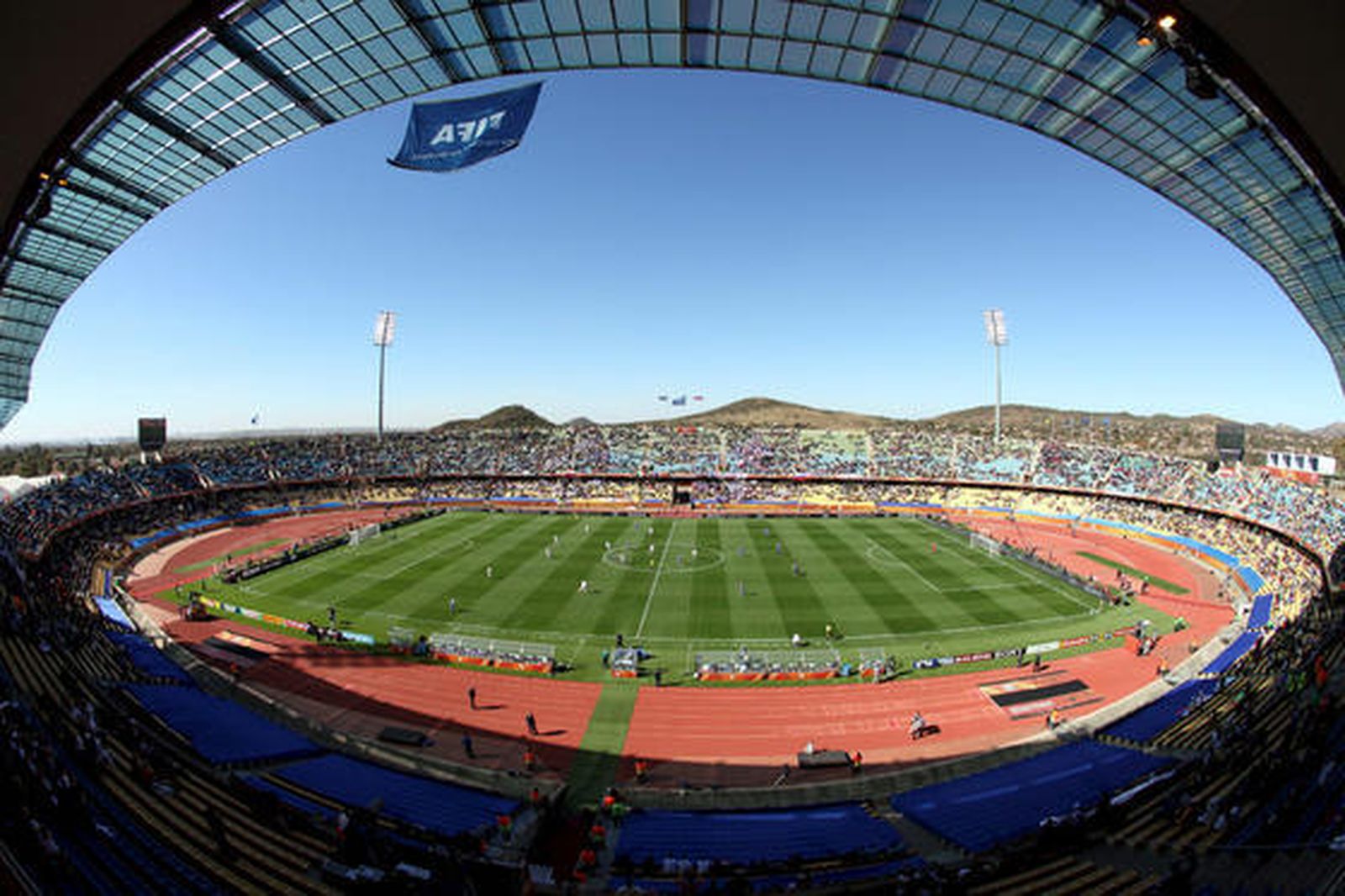 Vista general del estadio Royal Bafokeng antes del inicio del Nueva Zelanda y Eslovaquia.  Foto: Efe