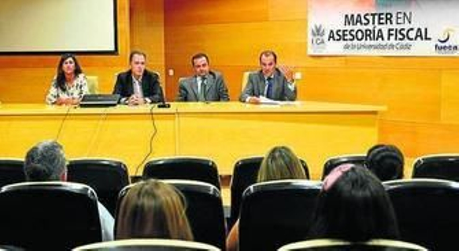 Momento del acto, ayer, en el campus de La Asunción.