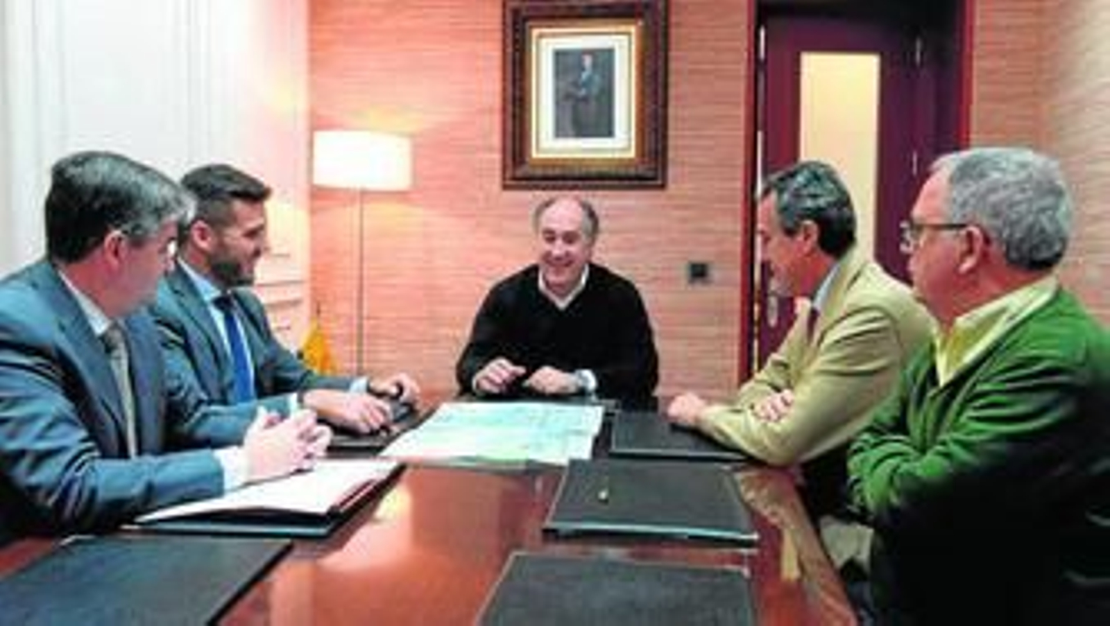 Imagen de la reunión de José Ignacio Landaluce con los responsables de Mercadona.