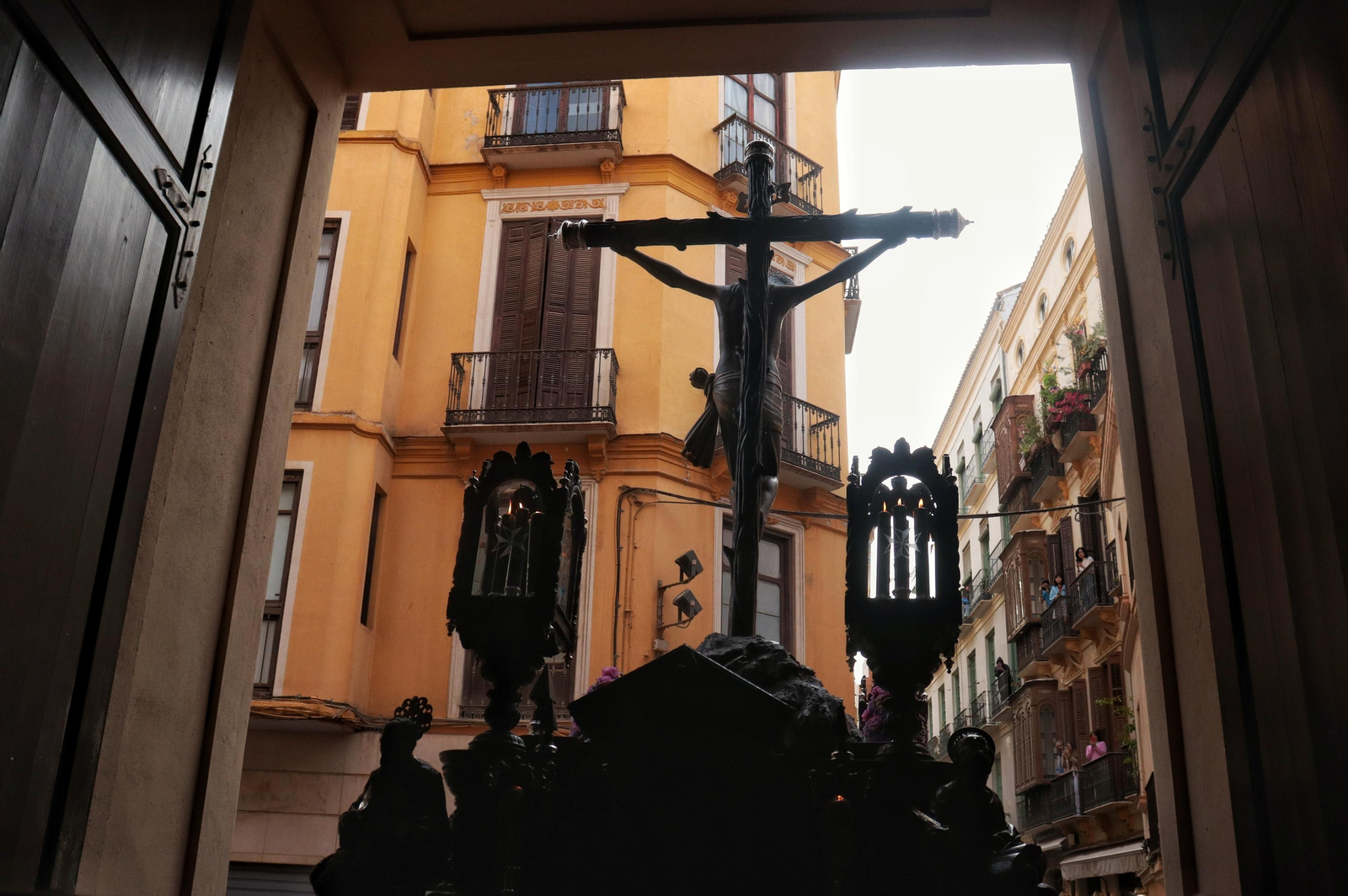 Las fotos de Vera+Cruz en el Jueves Santo de Málaga