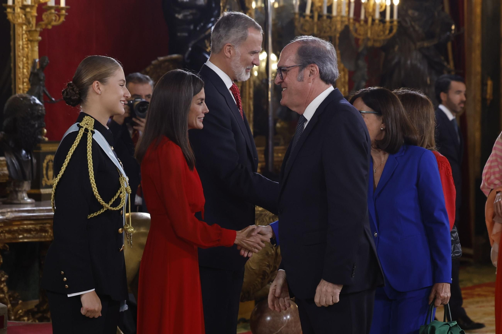 Las imágenes de la recepción de la Fiesta Nacional en el Palacio Real
