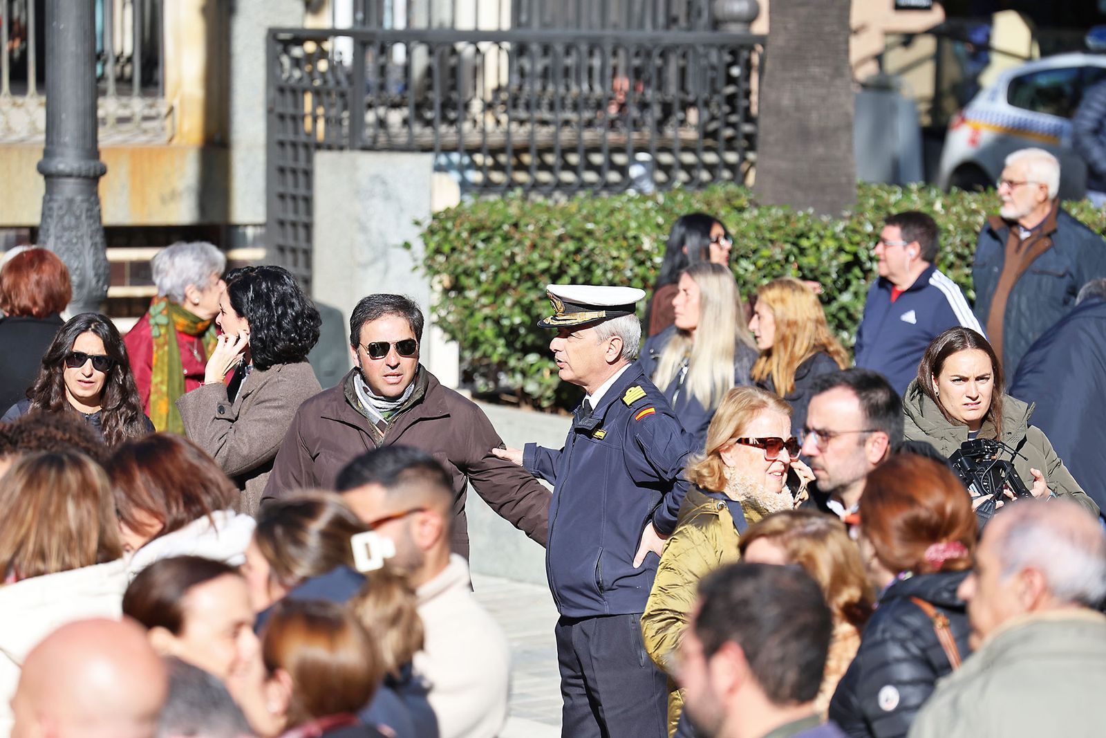 Las fotografías del minuto de silencio por el trágico accidente de tren