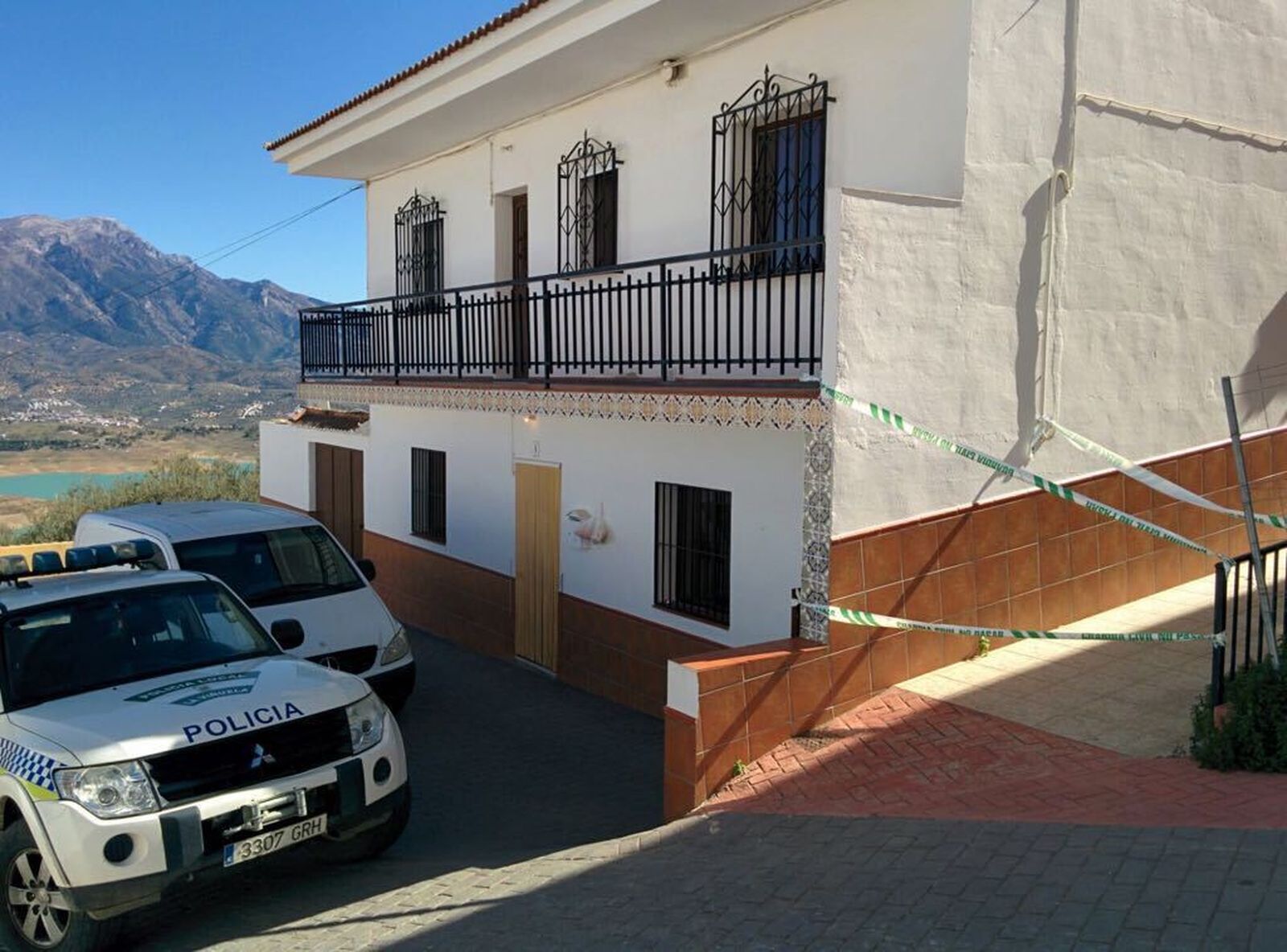 La casa donde apareció el cuerpo de la mujer asesinada.