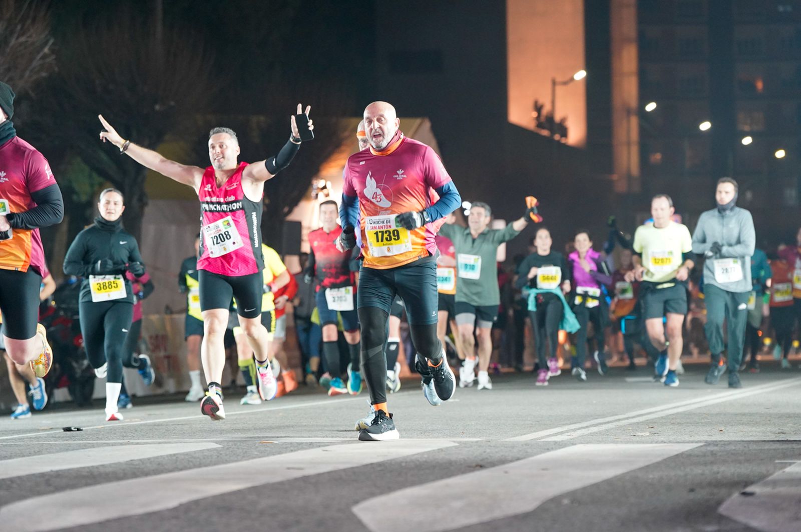 En imágenes: búscate en tu llegada a meta de la Carrera de San Antón 2026 (14)