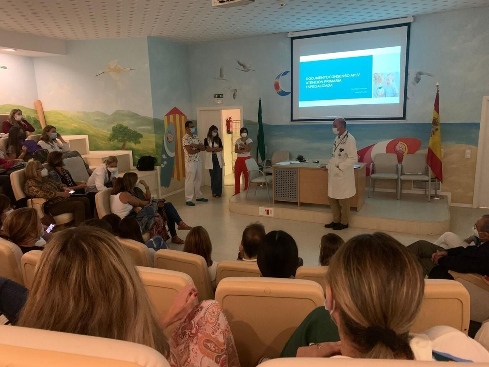 Imagen de una sesión clínica de Pediatría.