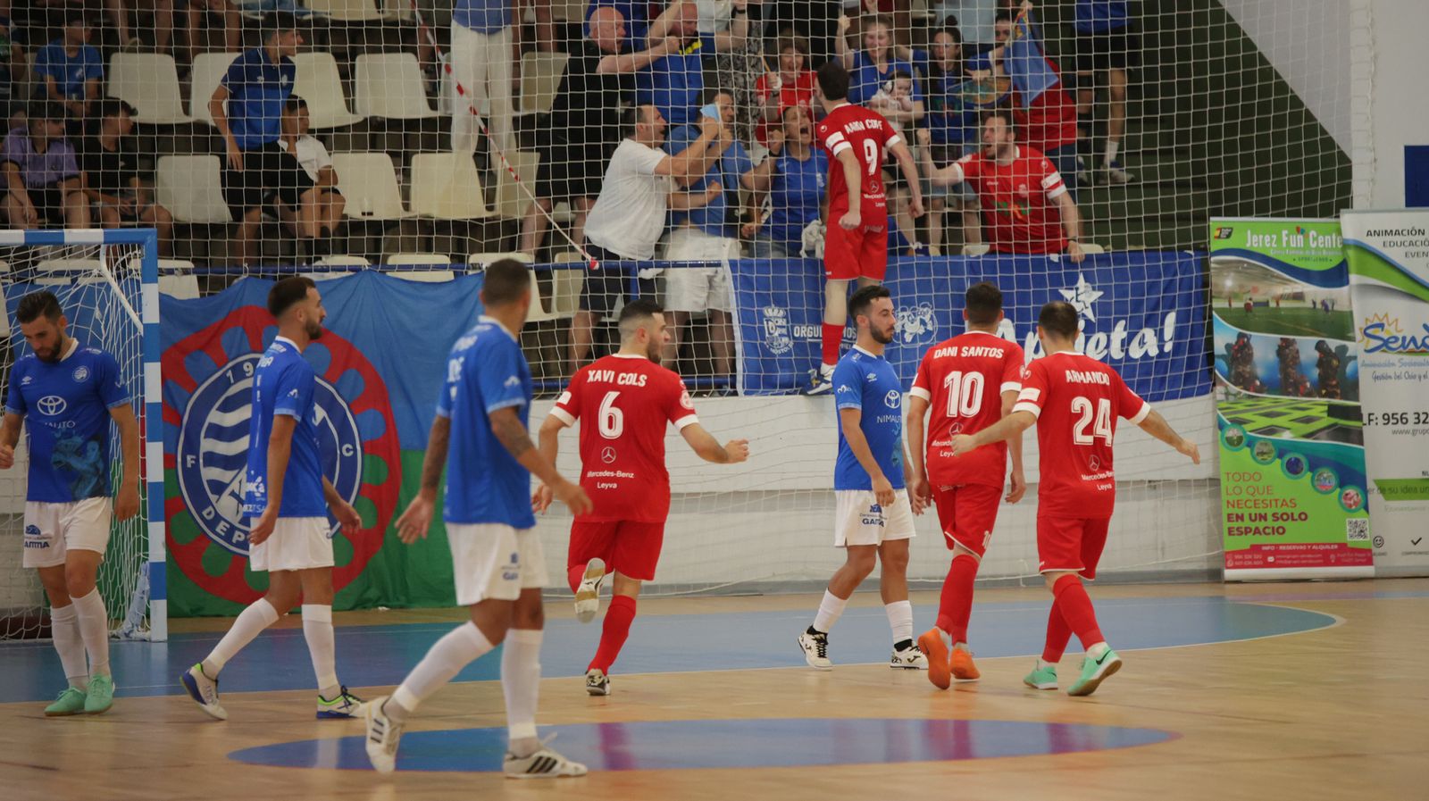 Imágenes del partido del Xerez Toyota Nimauto - Móstoles
