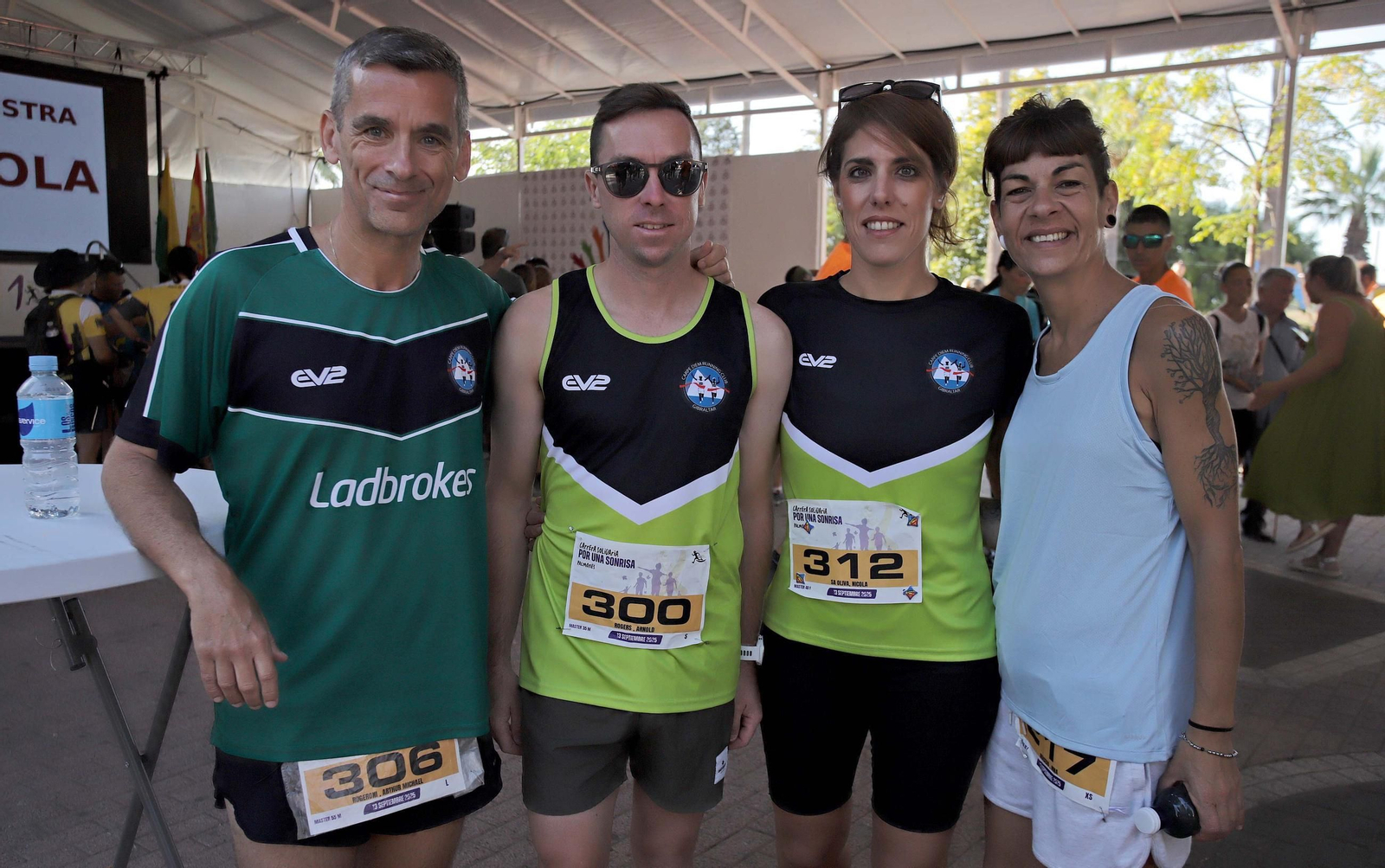 Búscate en las fotos de la VII carrera solidaria Por una Sonrisa en Palmones
