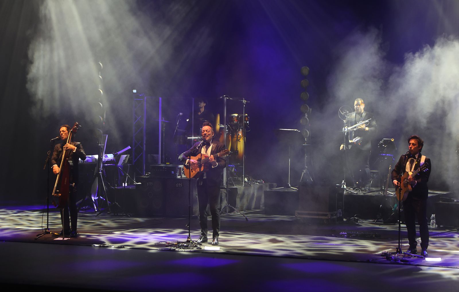 Las mejores imágenes del concierto de Café Quijano en Sevilla