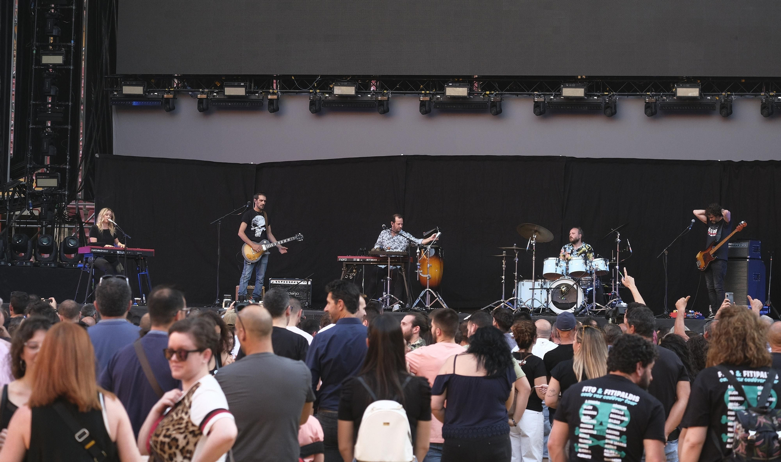 El concierto de Fito y Fitipaldis en Córdoba, en fotografías