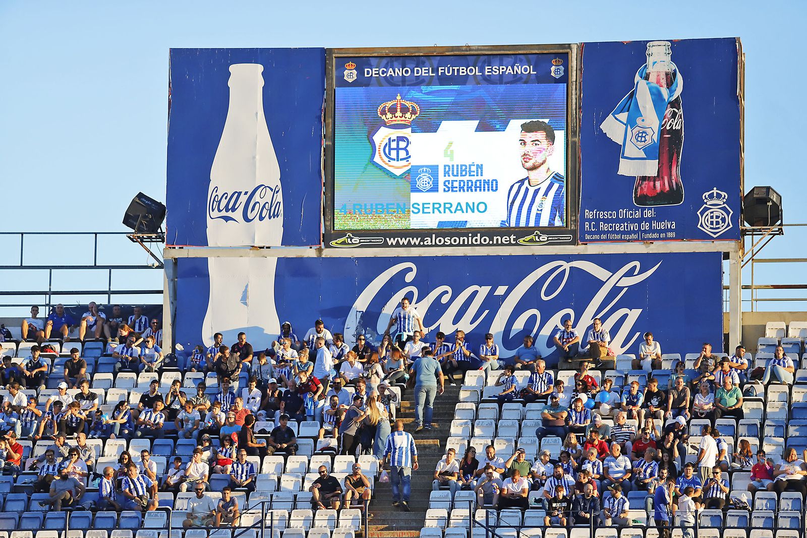 Imágenes del ambiente en el encuentro entre el Recreativo de Huelva y el CD Castellón