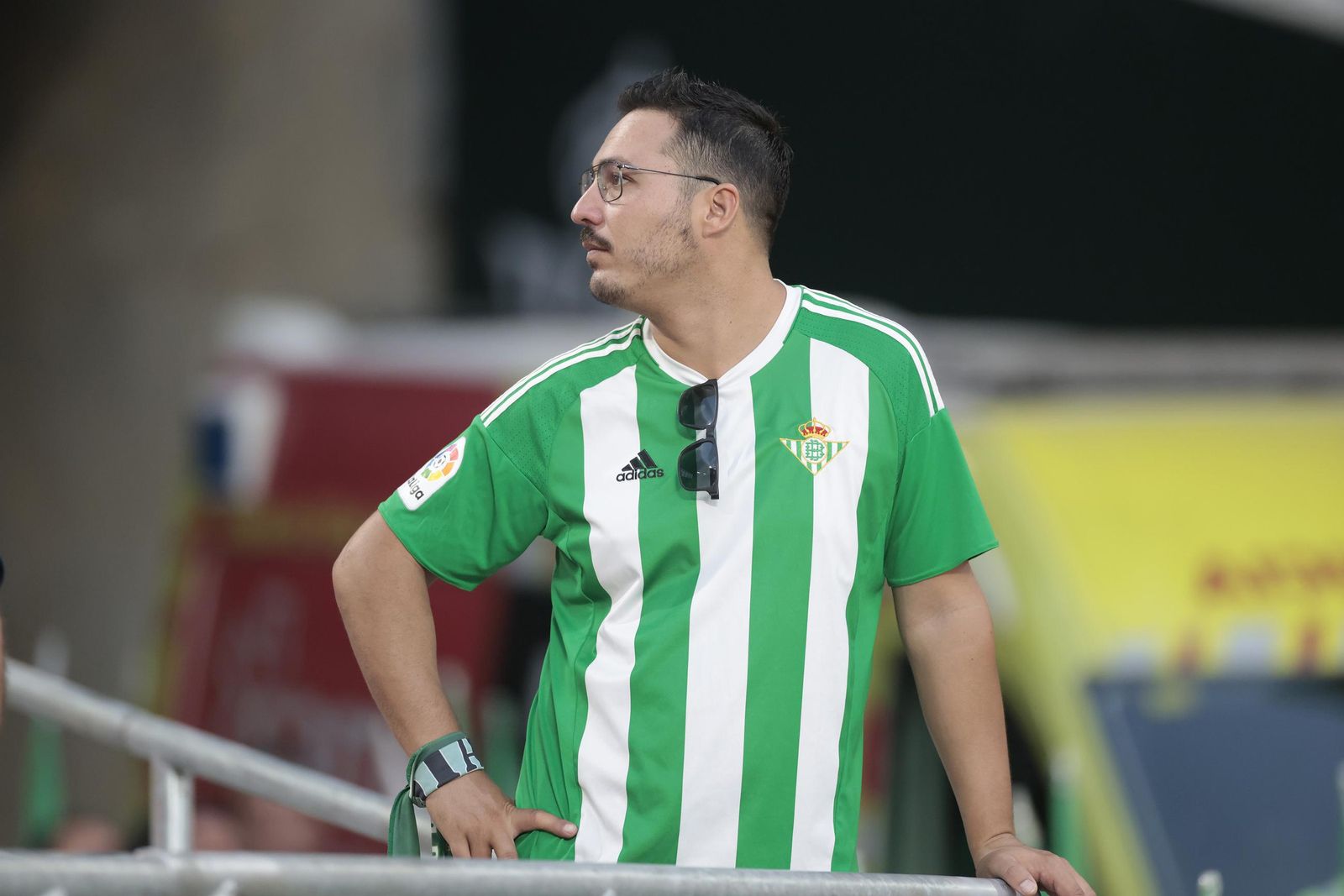 Búscate en las fotos del Betis - Alavés