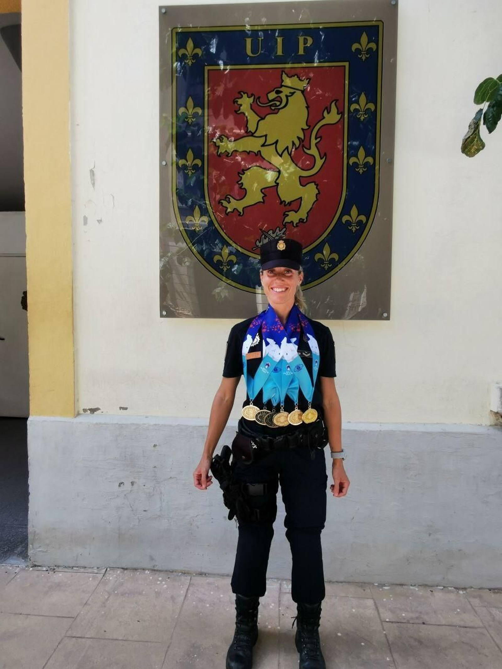 Carmen Bueno, policía nacional.