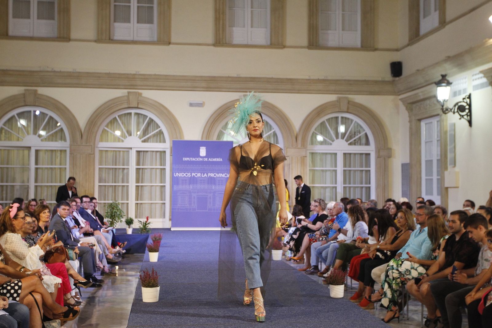 Fotogalería desfile de moda Asociación de Fibromialgia de Almería AFIAL