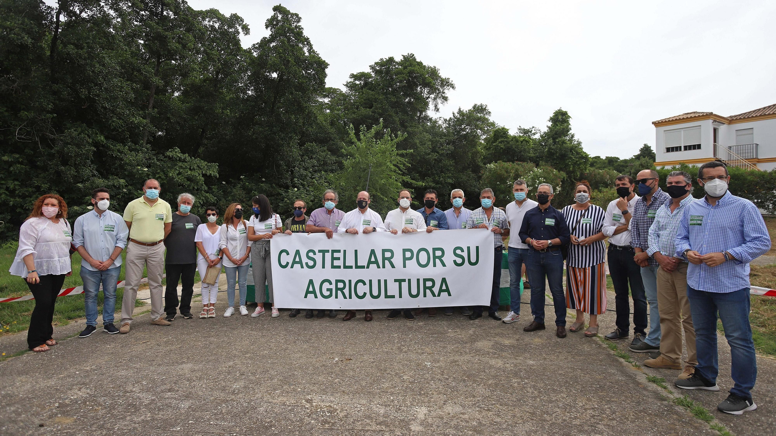 Fotos de la tractorada contra las fotovoltaicas en Castellar